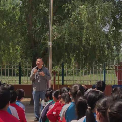 火灾无情，学会逃生——记正村小学5.17火灾逃生演练