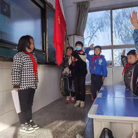 二二中队请党放心强国有我