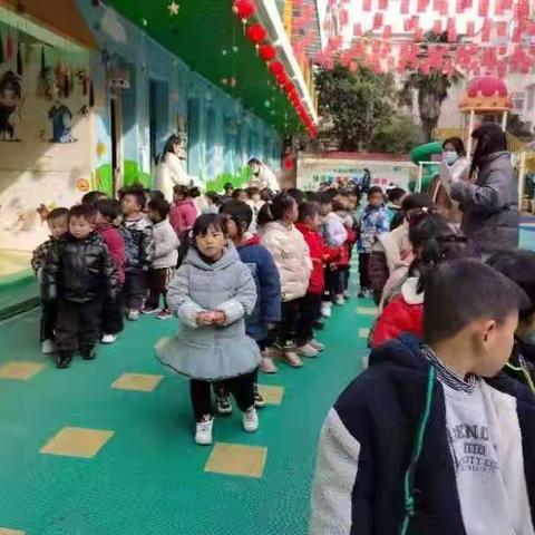 全员核酸检测 助力春季开学————天爱幼儿园