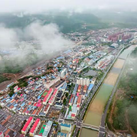 沁水的雨后美如画