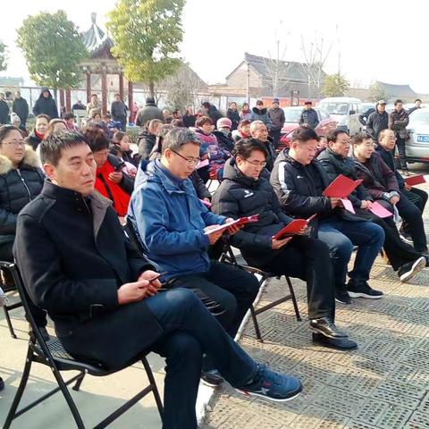 张八桥镇第三党总支迎元旦文化扶贫精彩纷呈