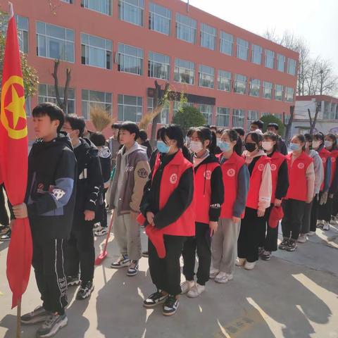 学习雷锋，奉献爱心，我们一直在路上