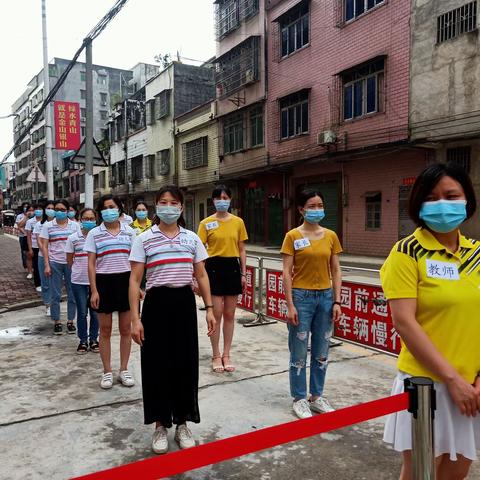 疫情散，春花开，防练结合保平安——浸潭镇中心幼儿园新冠肺炎疫情防控应急演练