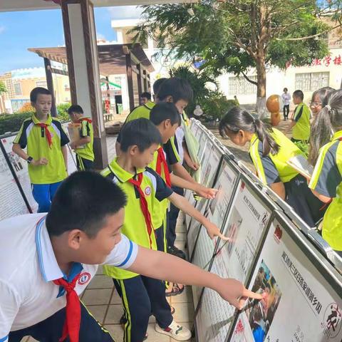 “家风家训进校园 家教礼仪润心田”—2021年海口市美兰区“百条家训润乡风”巡展走进灵山镇中心学校