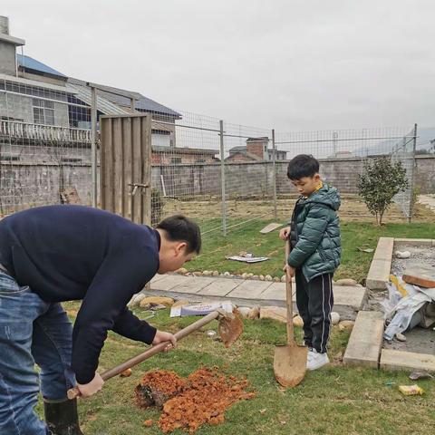 【愉快德育】一花一草皆生命，一枝一叶总关情——芦溪小学“我是护绿小卫士”主题活动