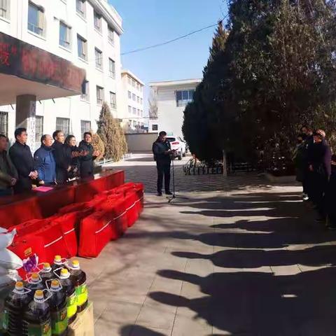 🌸🌸玉门民政携手慈善   🌸🌸    🌸🌸     关爱残疾情暖新春🌸🌸