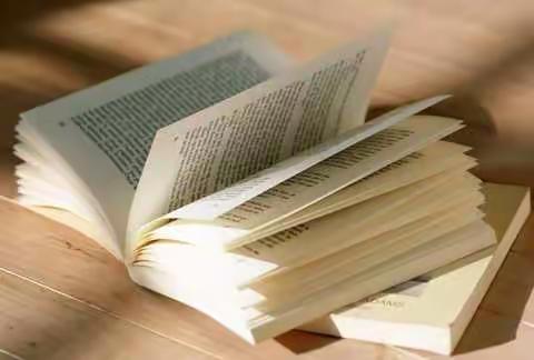 书籍是人类进步的阶梯-记太原市第三十二中学校四年四班假期读书活动