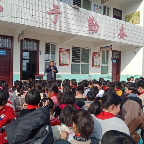 不负光阴，砥砺前行——蔡埠口小学期末表彰大会