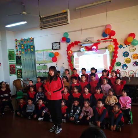 广饶街道锦湖幼儿园大二班元旦活动纪实