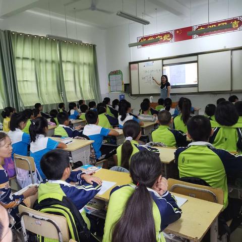 秋风十里梦起航   教研活动促成长——记洛东镇中心小学数学教研活动