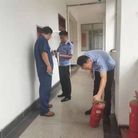 新煤公司武保科“消隐患、保平安”消防安全专项检查