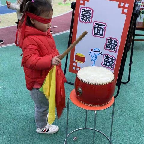 东盟一幼小班组“欢乐迎新年”元旦游园活动