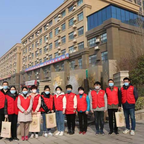 菏泽市住房公积金管理中心鄄城管理部学雷锋、树新风，开展畅通安全通道义务宣传活动