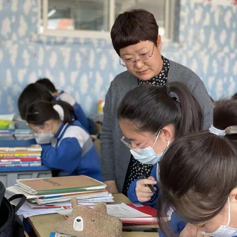 “英”韵飞扬，“语”你相约-民族中学九年级英语组