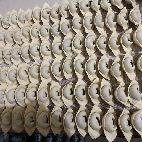 白龙去第二小学  三（2）班徐海航