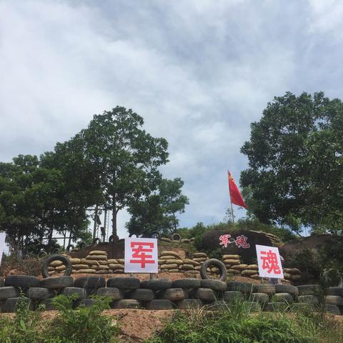 深圳独家户外唯一军事➕趣味一日活动开始报名啦，氛围浓厚的国防教育活动基地深圳战之狼特训营期待您光临！