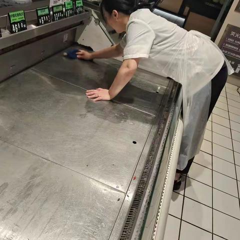 文化宫店7月31日生鲜盘点前卫生清洁美篇