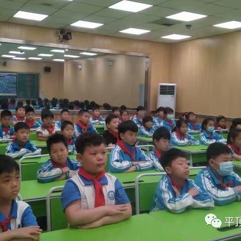 班级自主管理培训会
