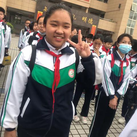 初夏之旅，快乐前行         ——六（9）班新余凯光植物园研学之旅