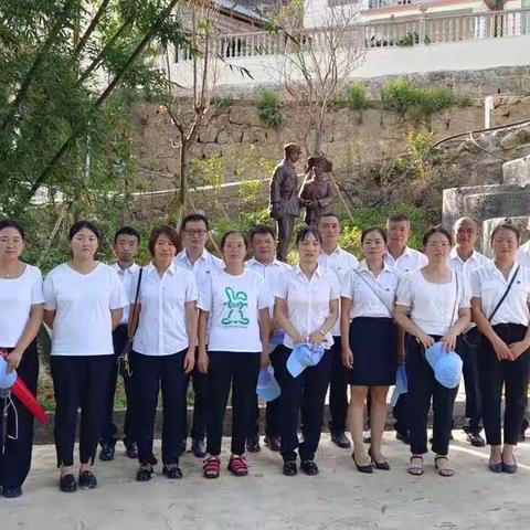 砚山县者腊乡中心卫生党支部5月份主题党日活动