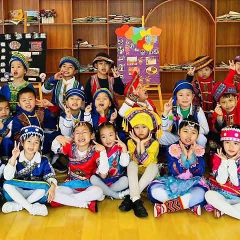 锦绣三月三·五彩壮乡情”——新天翌幼儿园