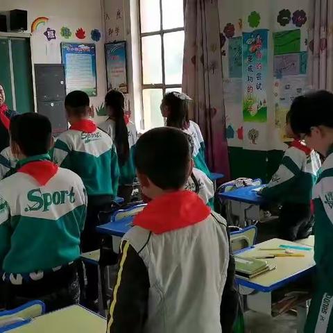 “学习新思想，争做新时代好队员”主题队课——窑店镇庙头小学