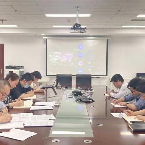 加强劳动纪律 夯实作风建设-市民卡支部5月主题党日活动