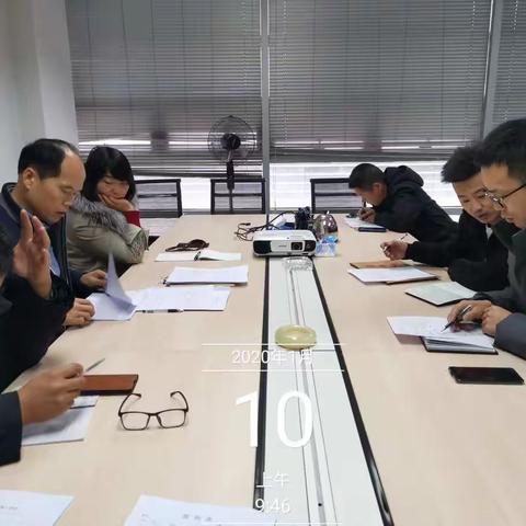 秦汉新城规划建设局质监站对2019年未办理安装告知的项目公司进行约谈