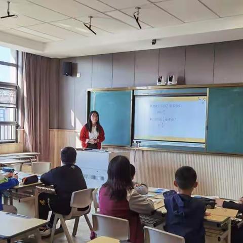 聚焦课堂提质量，研无止境行志远——新华公学双语部小学数学组开展有效教学沙龙课