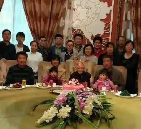 孝老爱亲 我们身边的榜样 —宝鸡市“清风好家庭”周丽娟先进事迹