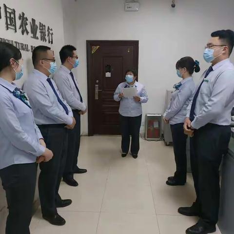 打击洗钱犯罪，保护人民财产