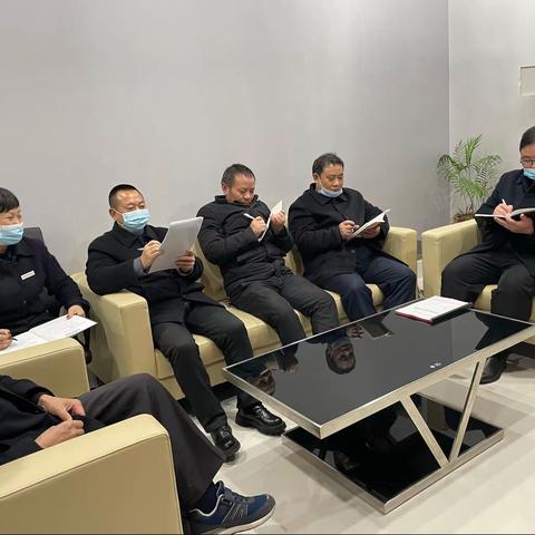 铸造二厂支行召开周例会