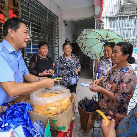 龙山县举行救助管理和托养机构“开放日”活动