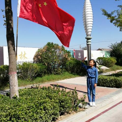 四(2)班向国旗敬礼主题活动