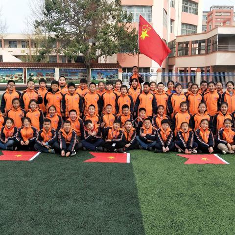 四(2)班“乘着书香过新年读书活动”