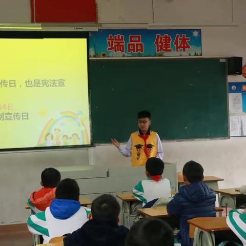 传经送宝促提升   携手同行共进步——记肇庆市奥威斯实验小学师生送课到校活动