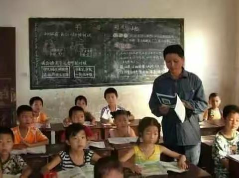 爸爸，是我的小学教师！