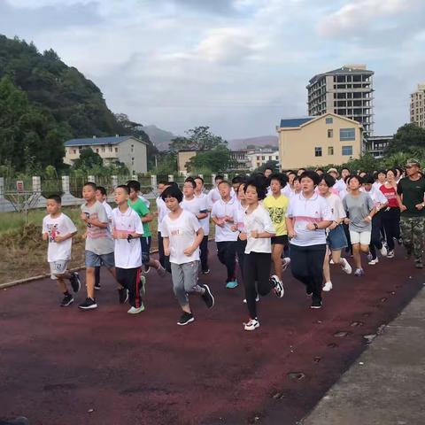 砥砺前行——爱、坚持、梦想