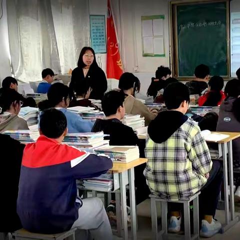 总铺中学再次开展阶段性教育教学常规视导工作