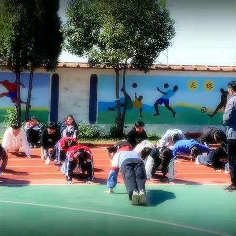 总铺中学对九年级教师教学开展专项视导工作