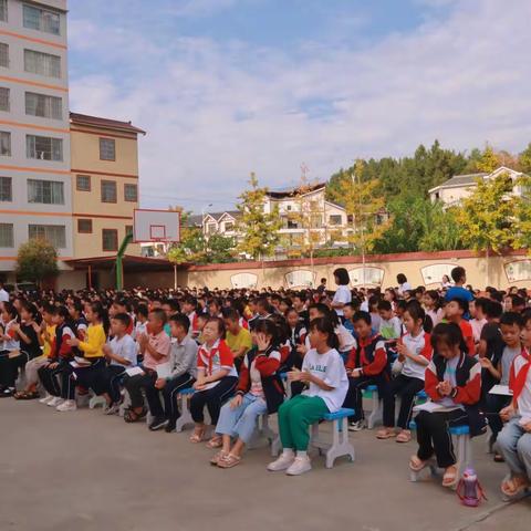 逐梦追光，扬帆起航