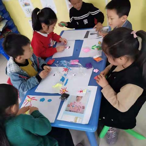 孩子在学校的作品