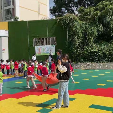 时代格林幼儿园小二班一周精彩回顾