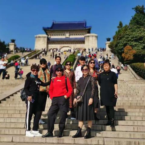 2020年11月7—8号南京中山陵，阅江楼，夫子庙，汤山温泉，雨花台二日游