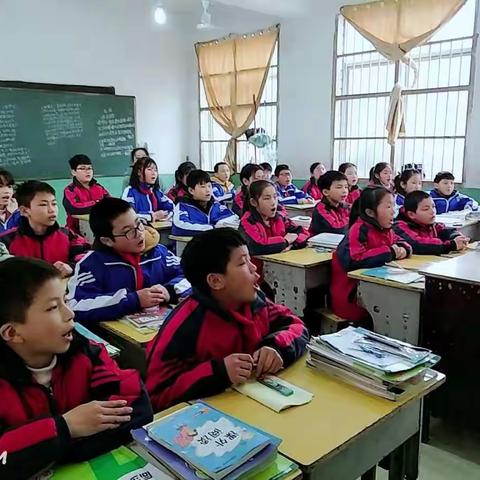 杨坊小学——学雷锋精神  做时代新人