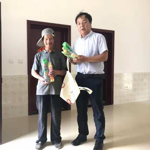 新城区副区长孙伟到蓝田县开展联户帮扶工作