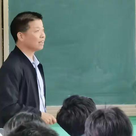 送教帮扶促均衡   引领示范促成长 ——德化县教师进修学校在三班中学开展教研活动