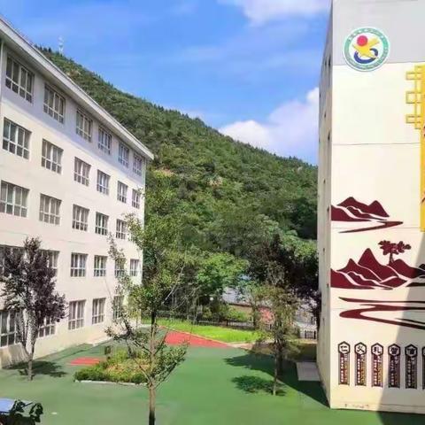 黄陵县新区小学【尚礼•书香润校园】—【教育有温度 成长不止步】之亲子阅读（五）