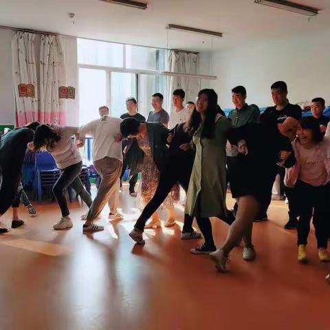 中（三）班家长会