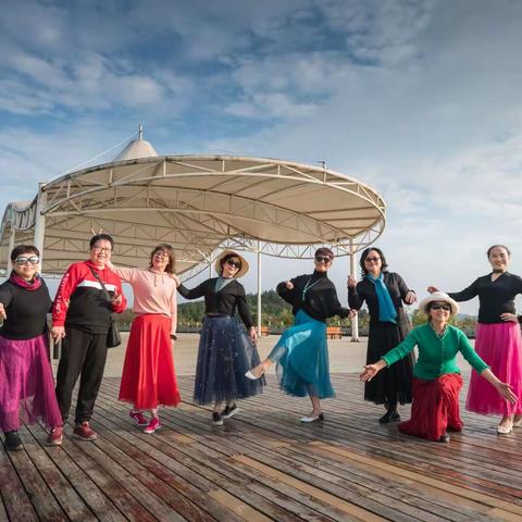 【同学相聚】二，  汉江河畔—丹江环湖、郧阳岛